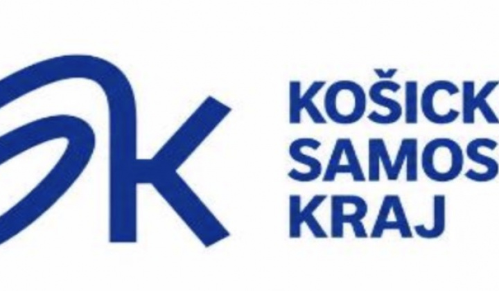 Fotka - Cykloprístrešok pri soche Panny Márie